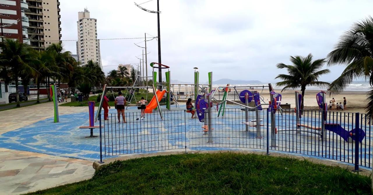 Casa Para Relaxar Perto Do Mar, A 300 Metros Da Praia Praia Grande  Exterior foto